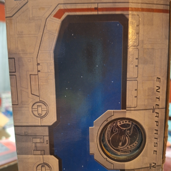 ENTERPRISE Broken Bow Deluxe NX-01 Bridge ARCHER Chair STAR TREK Art Asylum 2002 - Picture 13 of 16